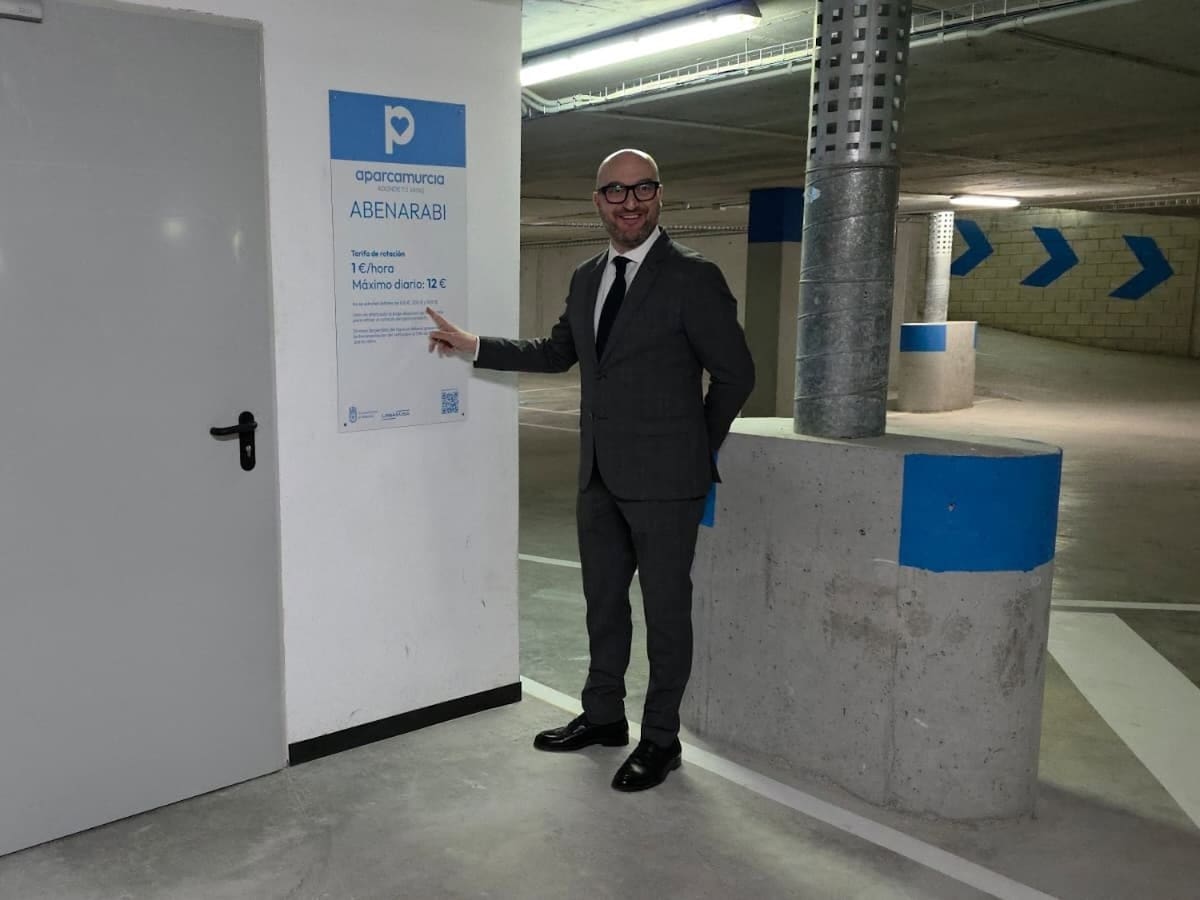 El Ayuntamiento de Murcia abre el aparcamiento de Abenarabi con 440 plazas