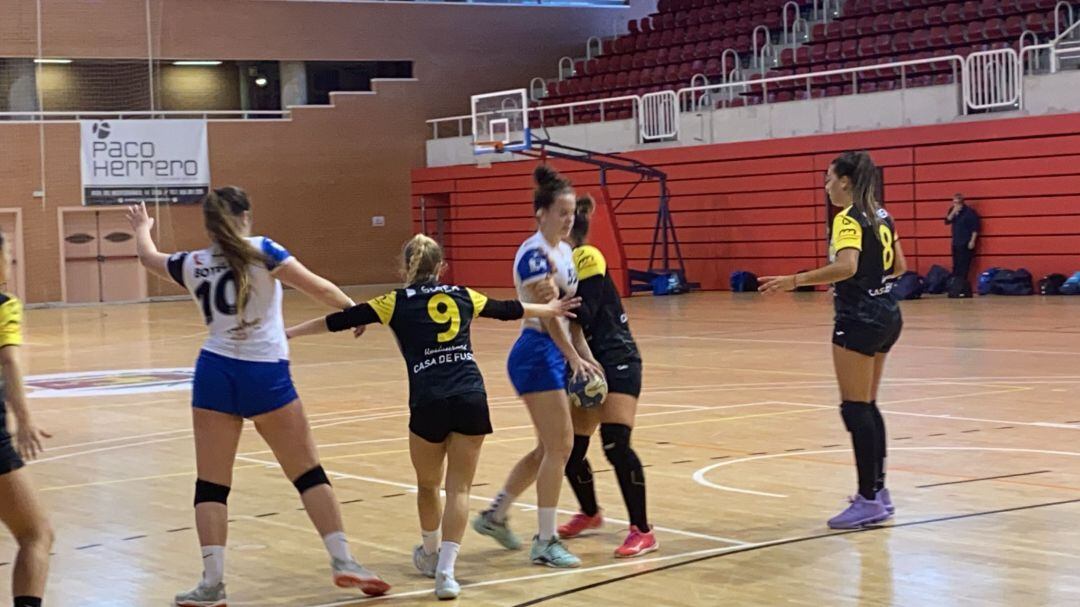 El Elda Prestigio presentó su peor cara ante el Amposta