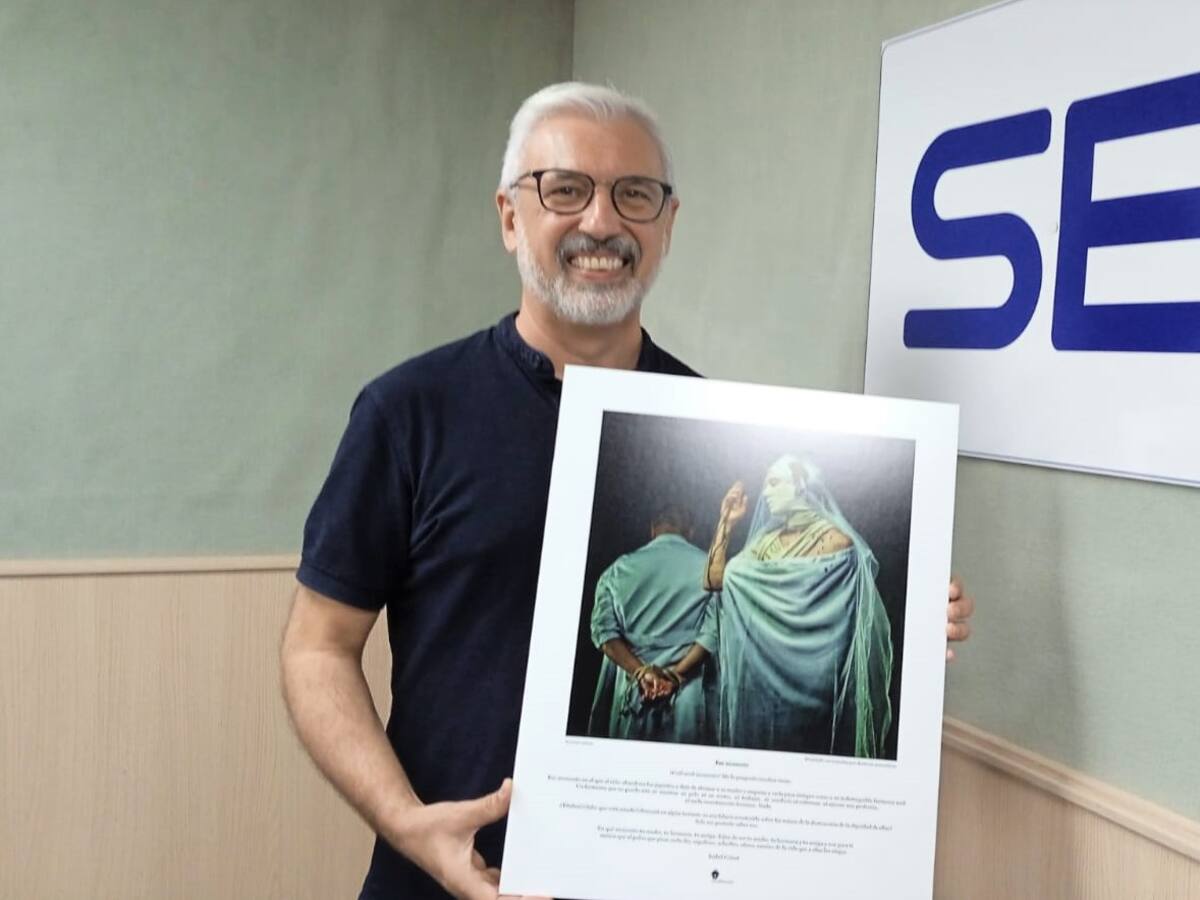 Vicente Esteban, fotógrafo: “Entiendo que habran muchos varones en contra de esta prohibición”