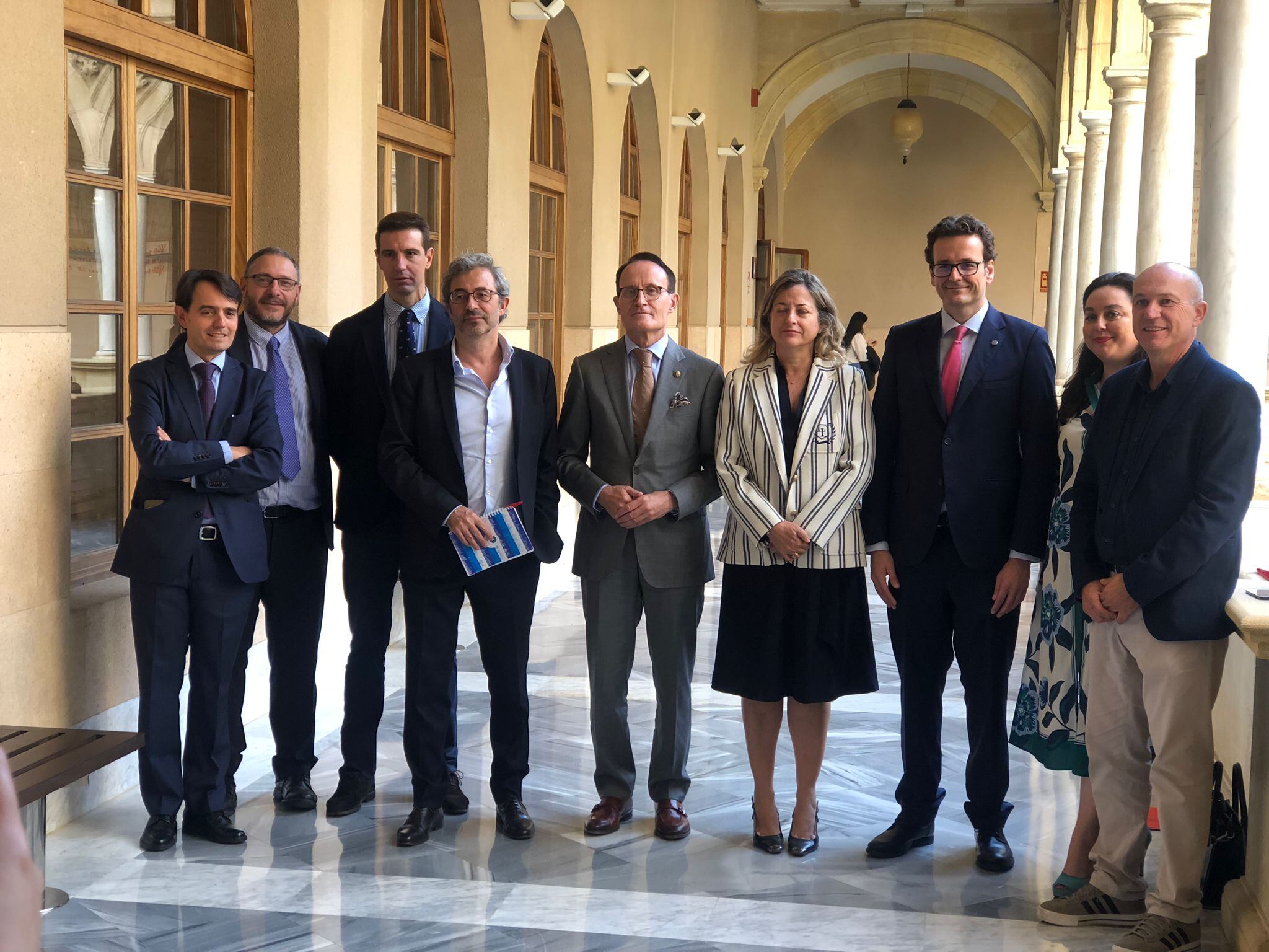 El fiscal europeo Ignacio de Lucas Martín, junto con el fiscal superior de la Región de Murcia, José Luis Díaz; la decana de la Facultad de Derecho, Francisca Ferrando; y el titular de la Cátedra Jean Monnet, Juan Jorge Piernas