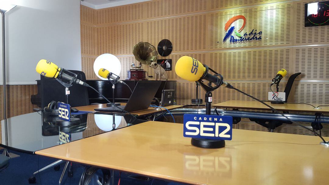 Estudio José Hermida de Radio Pontevedra