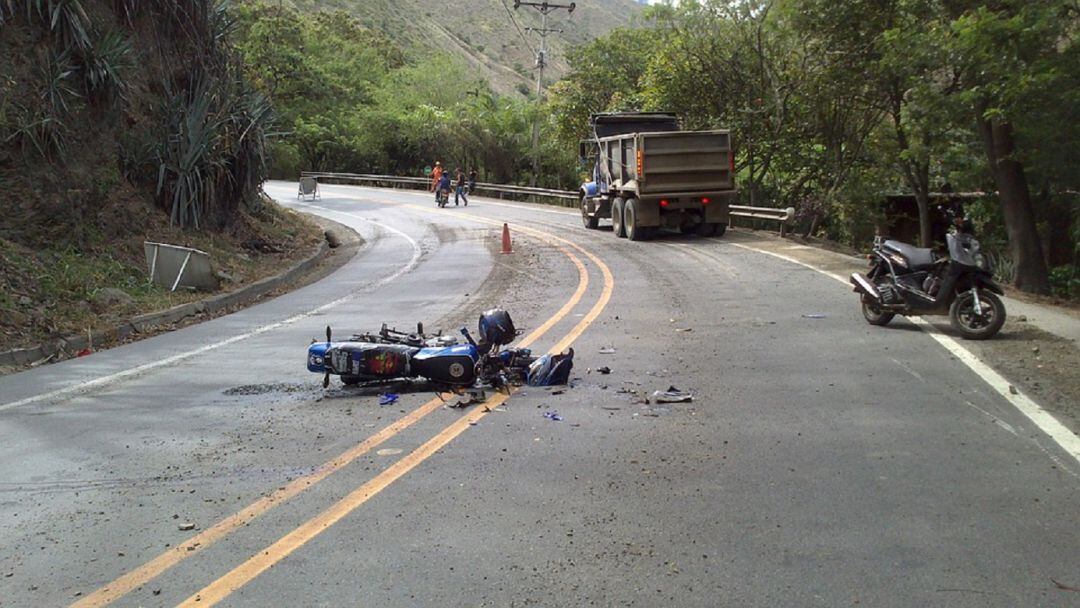 Moto accidentada sin relación con esta noticia