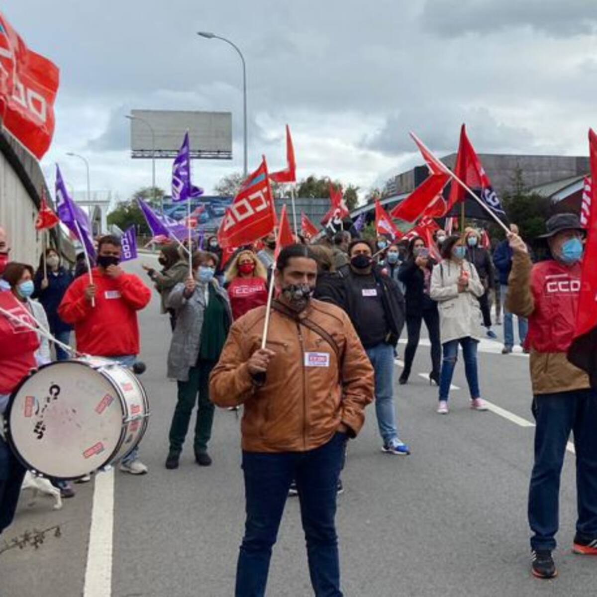 Trabajadores de Teleperformance se movilizan en A Coruña contra la deslocalización
