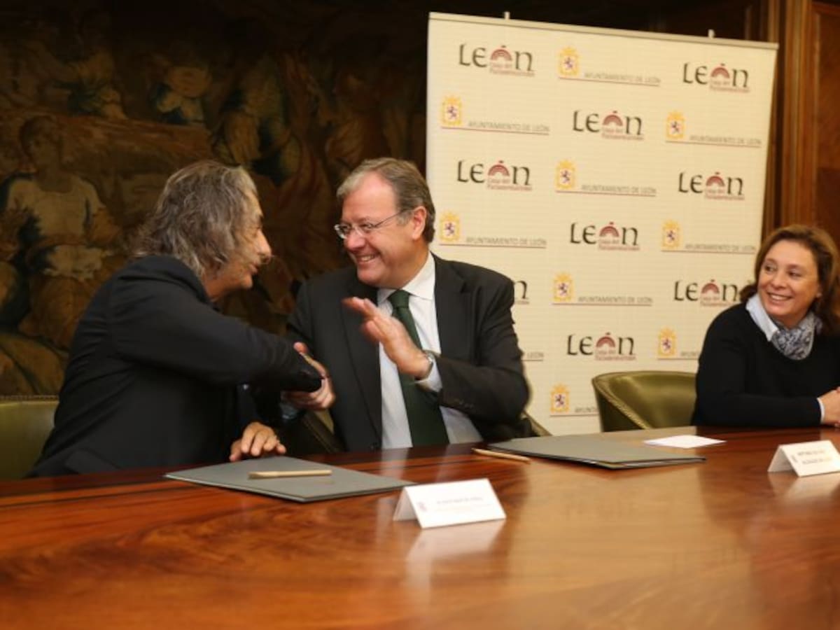 Ayuntamiento y Colegio de Psicólogos firman un convenio para atender a personas en riesgo de exclusión