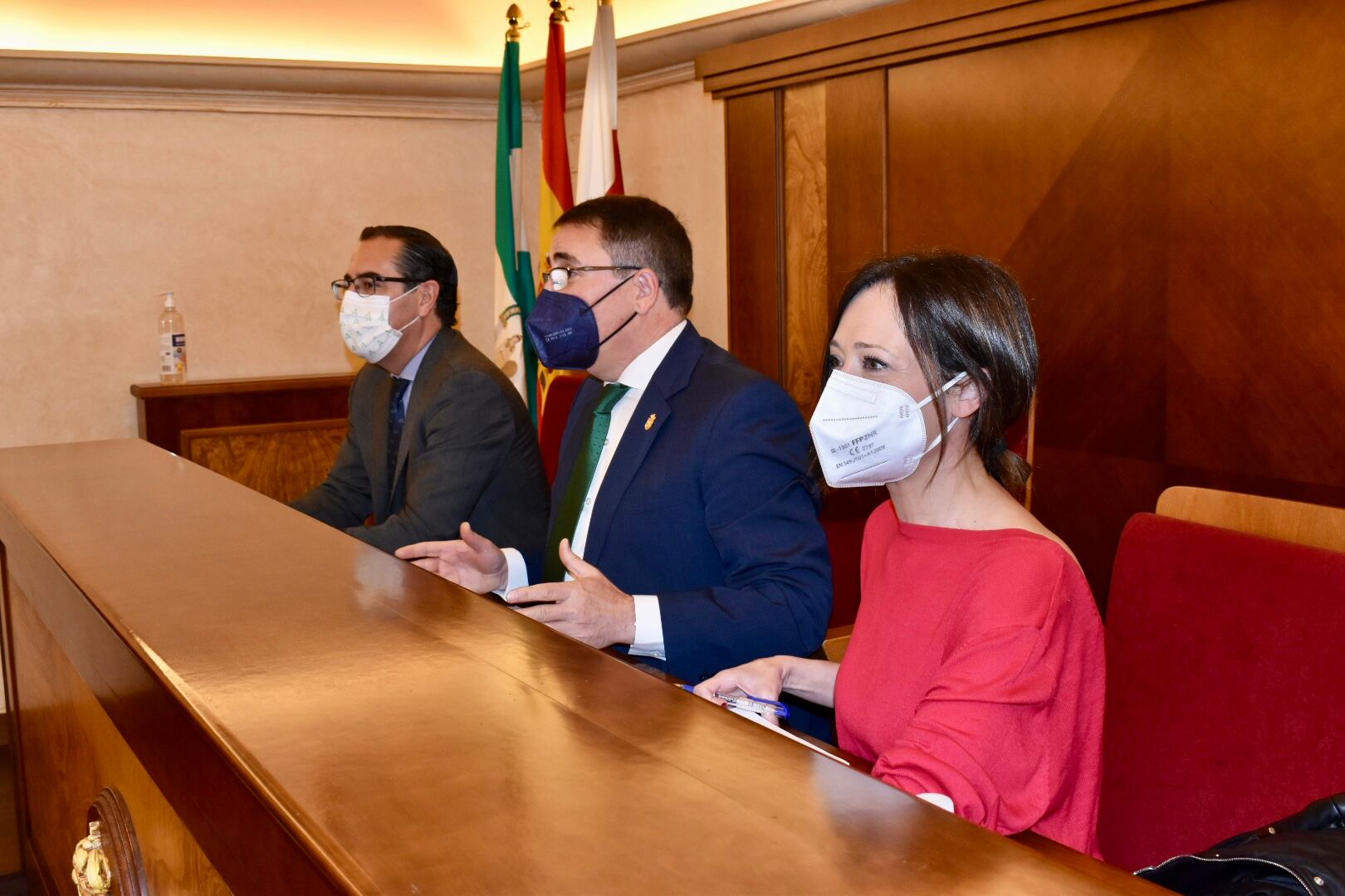 Reunión del Plan del Cerro, en la que han participado representantes de las distintas administraciones, instituciones y colectivos implicados en la organización de la Romería de la Virgen de la Cabeza.