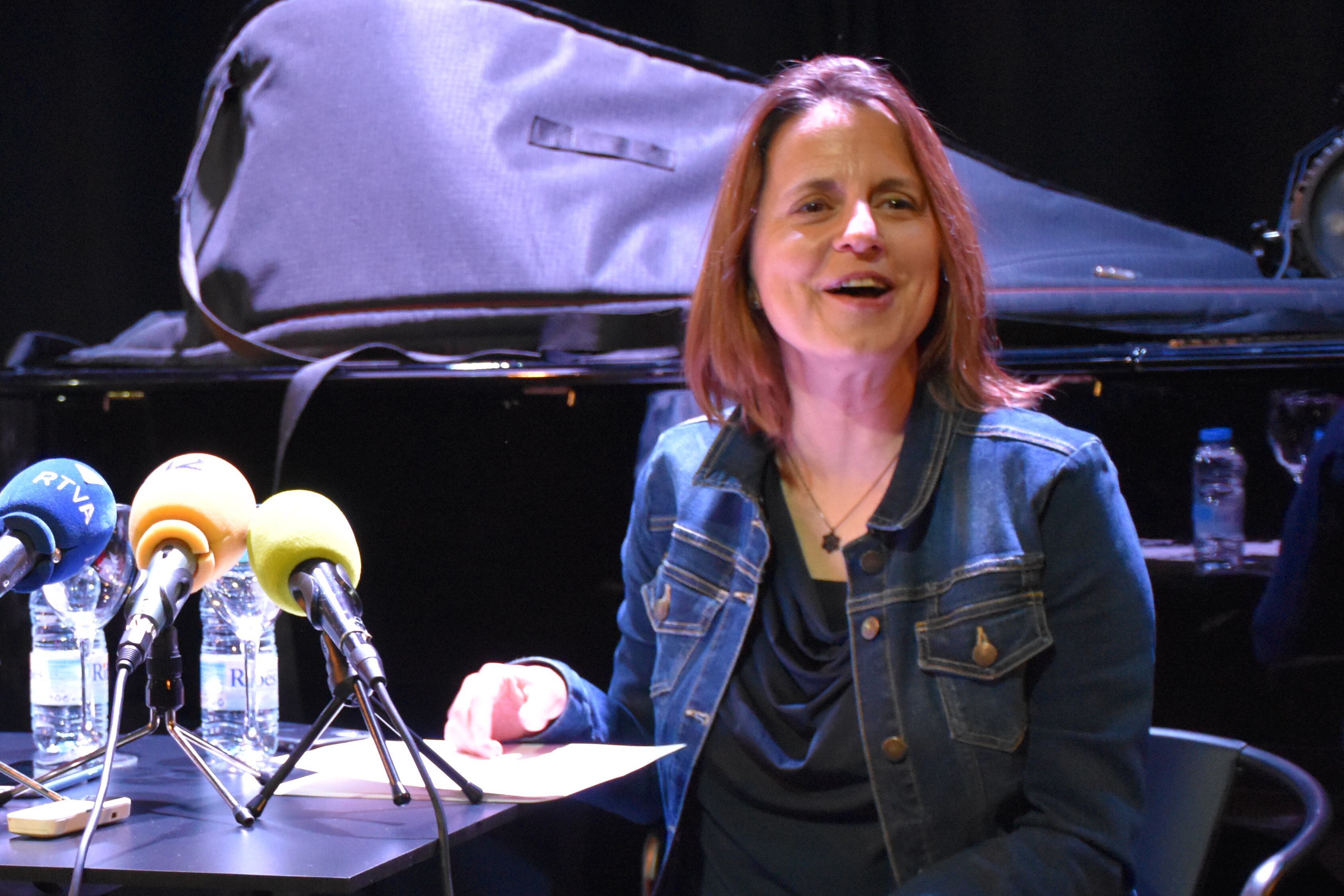 La cònsol major d'Escaldes, Rosa Gili, durant la compareixença d'aquest dijous amb la premsa.