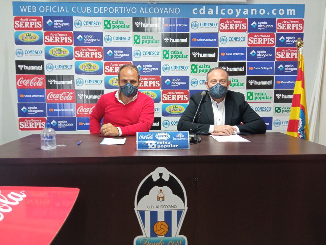 González y Justicia en la renovación del Director Deportivo