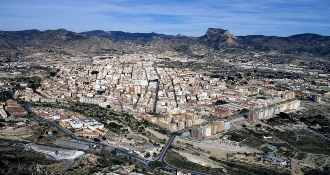 Elda y Petrer reducen su tasa de incidencia