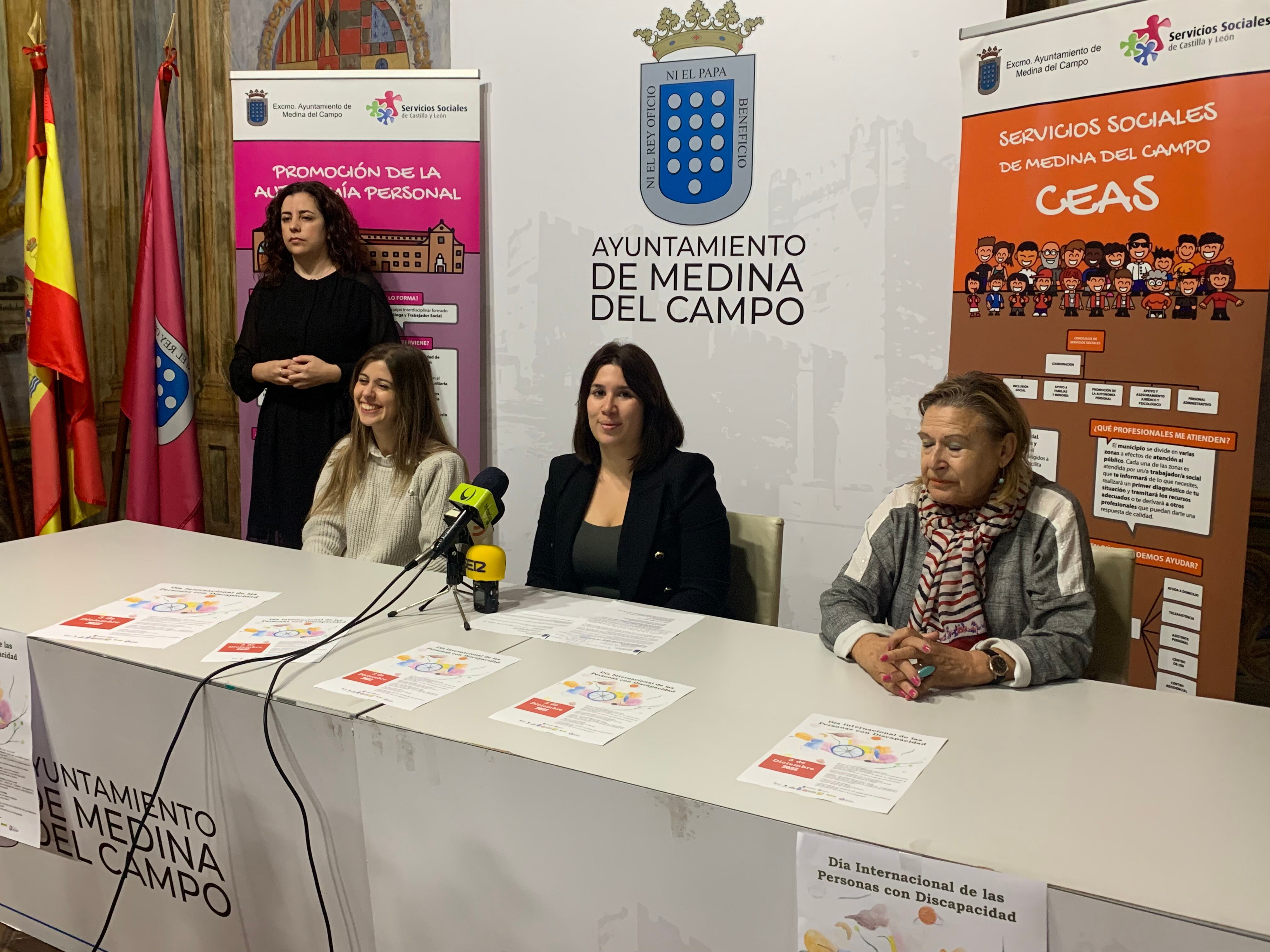 Momento de la presentación de actividades del Día de los Derechos de Personas con Discapacidad