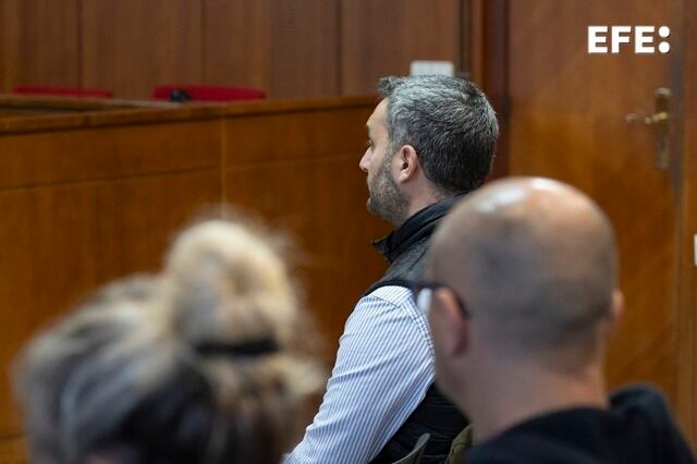 El alcalde de Ribamontán al Monte, Joaquín Arco durante el juicio celebrado en la Audiencia de Cantabria.