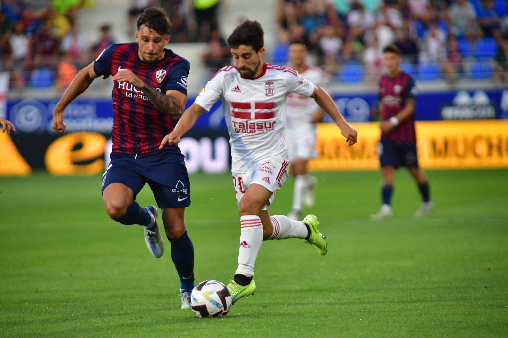 Jairo Izquierdo durante el partido de ida en el Alcoraz