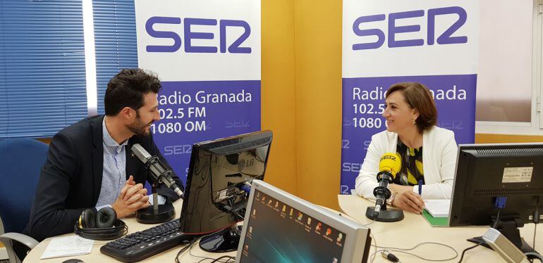 Enrique Árbol entrevista a la delegada del Gobierno andaluz en Granada, Sandra García en Radio Granada