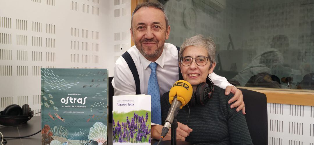 Chema Contreras ha entrevistado a Carmen Fernández, autora de &#039;Abrazos rotos&#039;