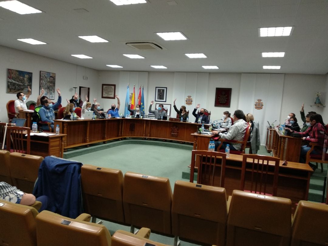 Imagen de archivo de la votación en Pleno de la aprobación inicial del PGOU en septiembre del año pasado 