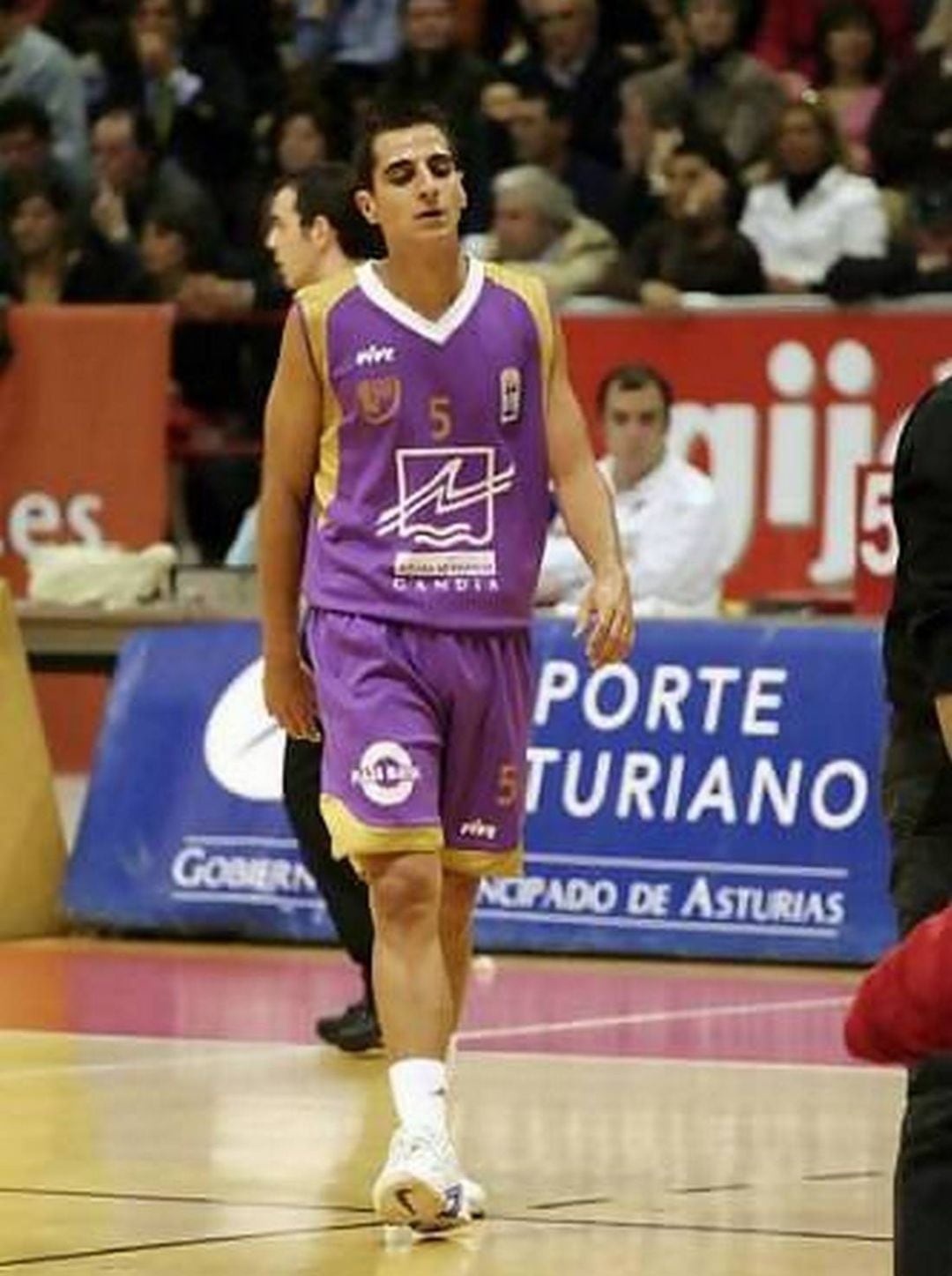 Jorge Jiménez en su etapa en el Aguas de Valencia