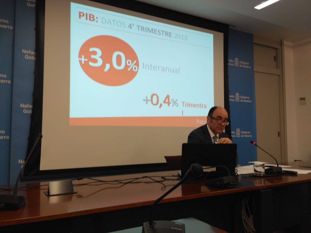 Manu Aierdi, durante la presentación de los datos del PIB de Navarra correspondiente a 2018