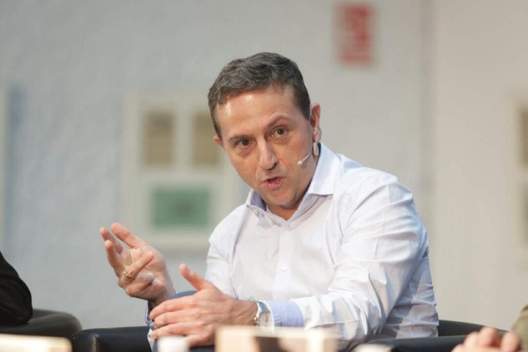 Imagen de archivo del periodista de la Cadena SER  Roberto Sánchez