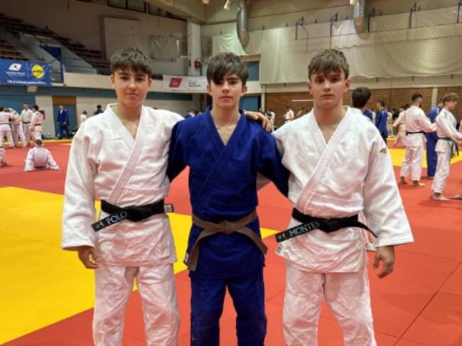 Deportistas del Club Judo Ibón