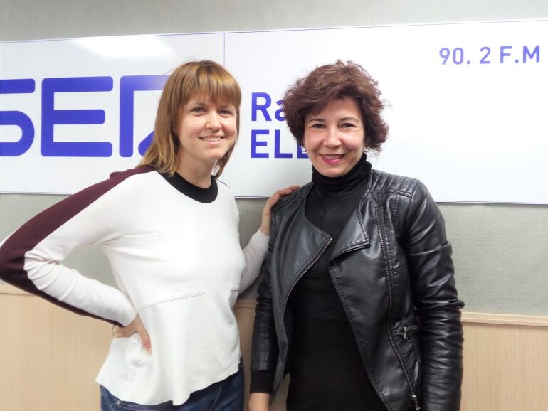 Esther Navarro y Natalia Bravo en Radio Elda