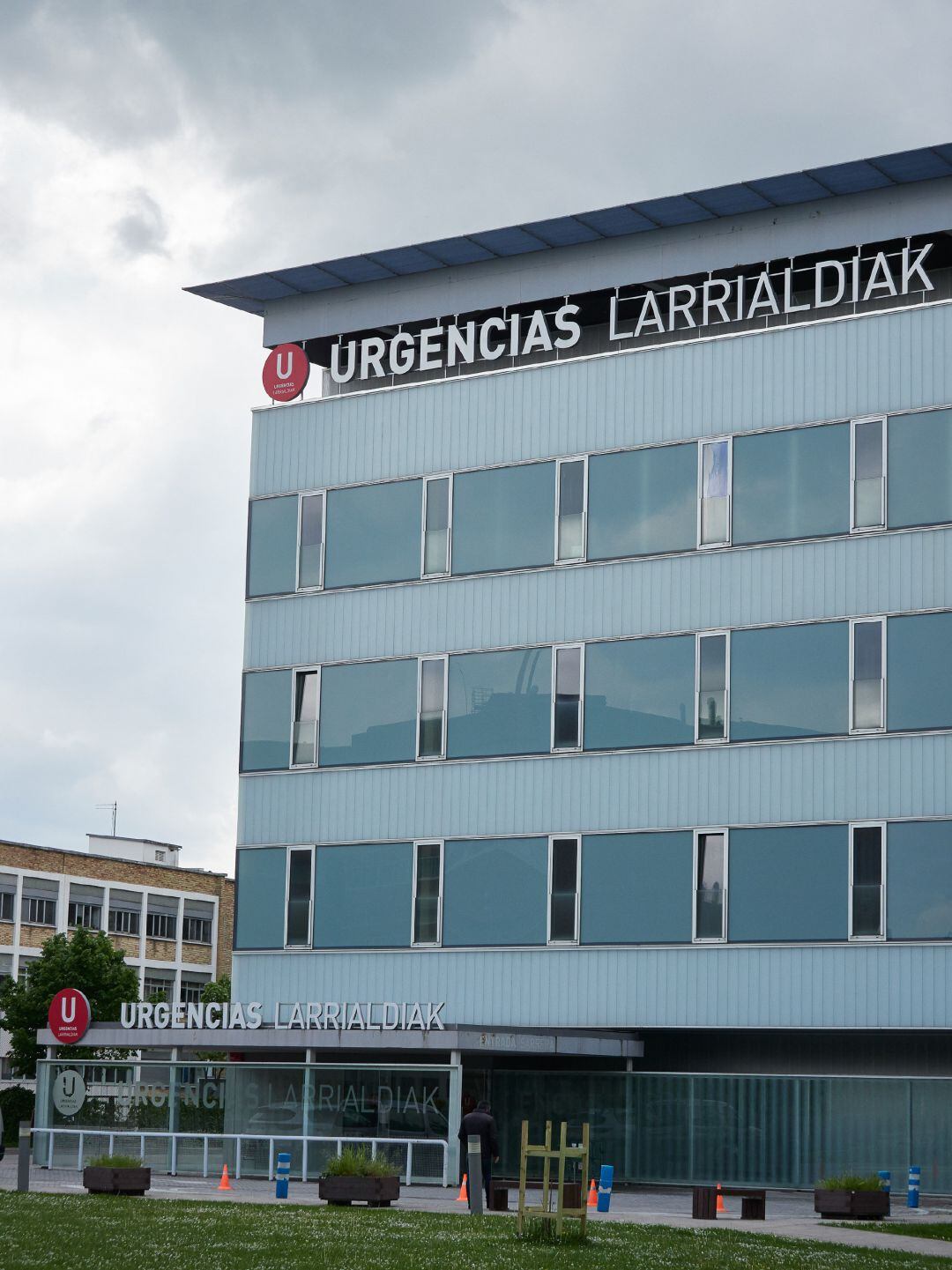 Acceso del Servicio de Urgencias del Hospital Universitario de Navarra