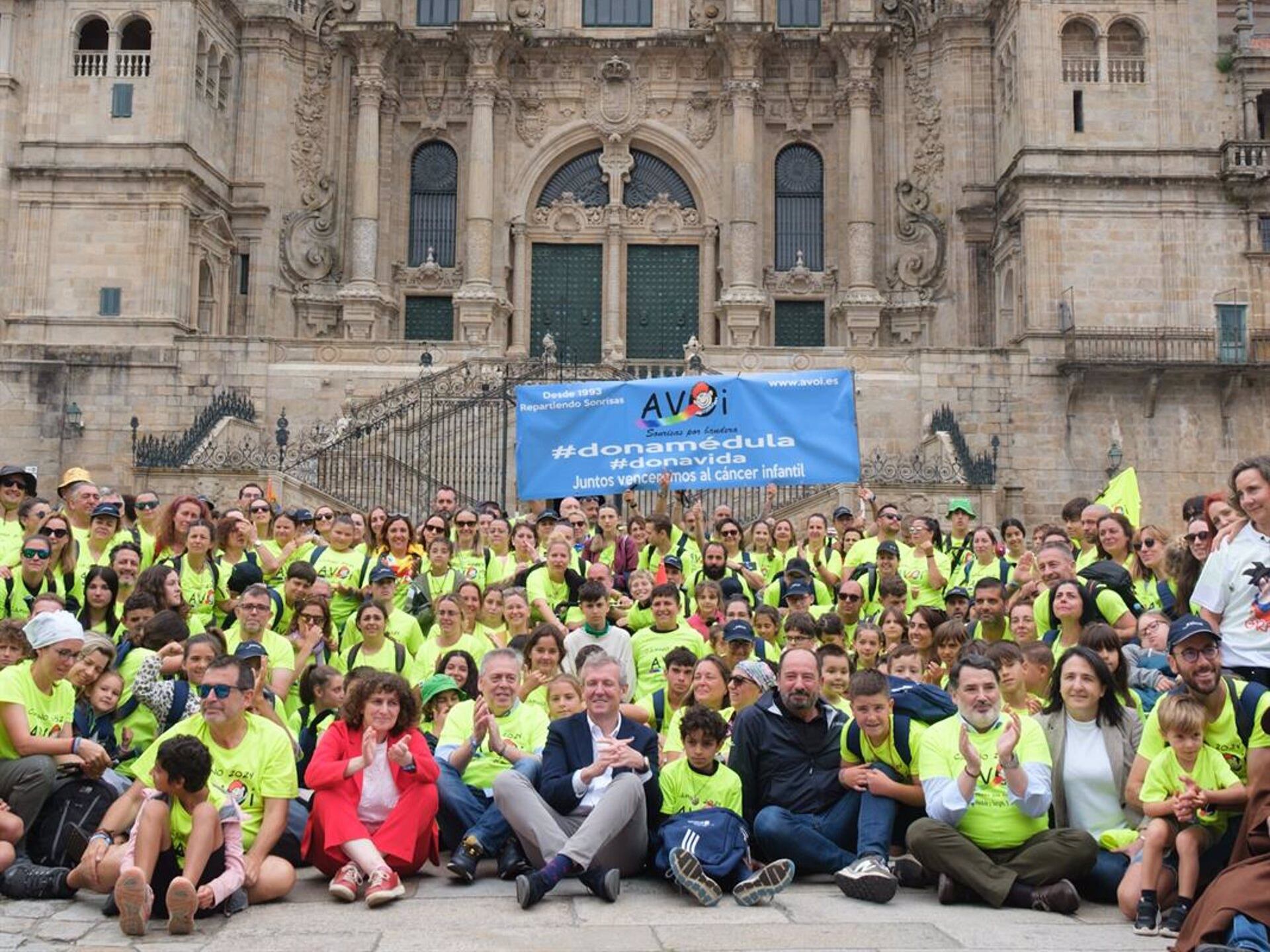 Recibimiento a niños pacientes oncológicos de Málaga que concluyeron el Camino de Santiago