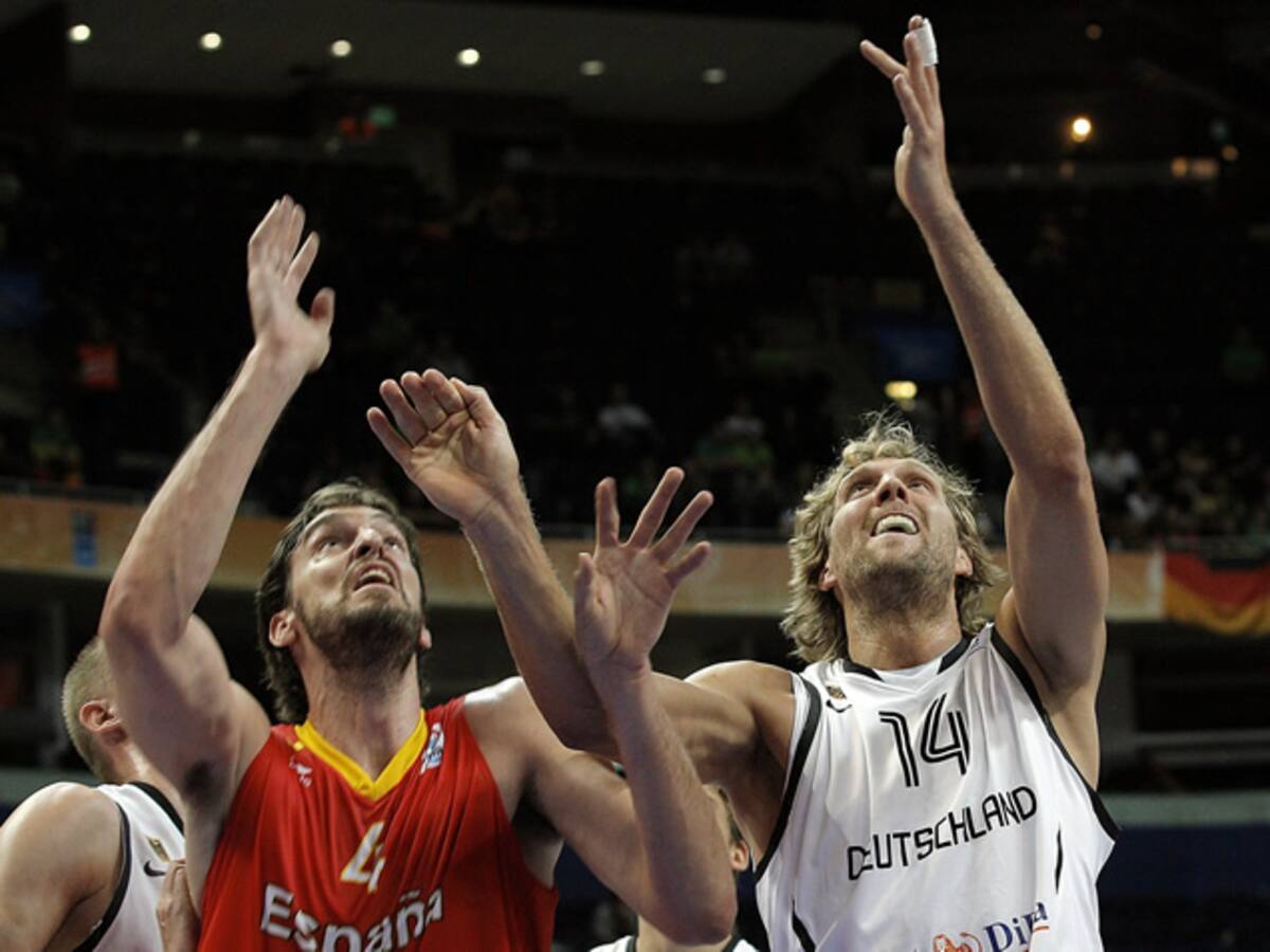 España recupera el aliento ante la Alemania de Dirk Nowitzki