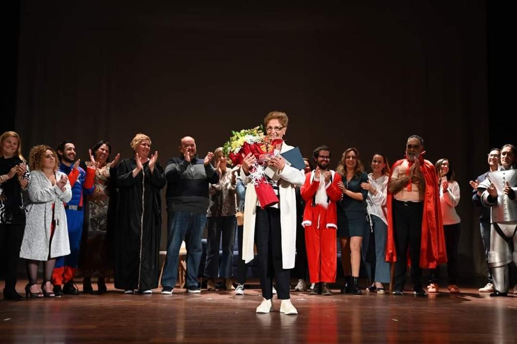 Leocricia Benasco en el teatro municipal de San Bartolomé.