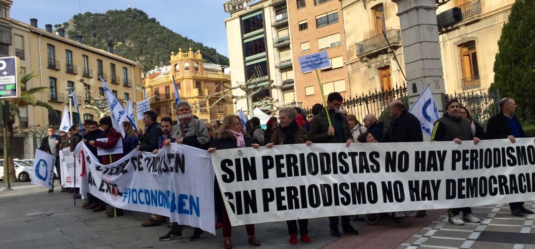 Concentración de los trabajadores de Onda Jaén.