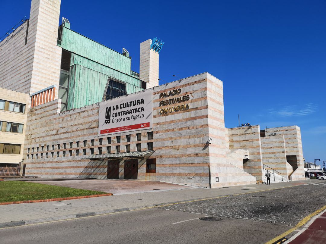 Exterior del Palacio de Festivales en Santander.