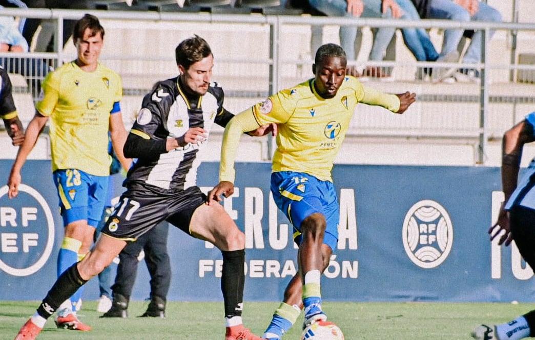 Un lance del partido