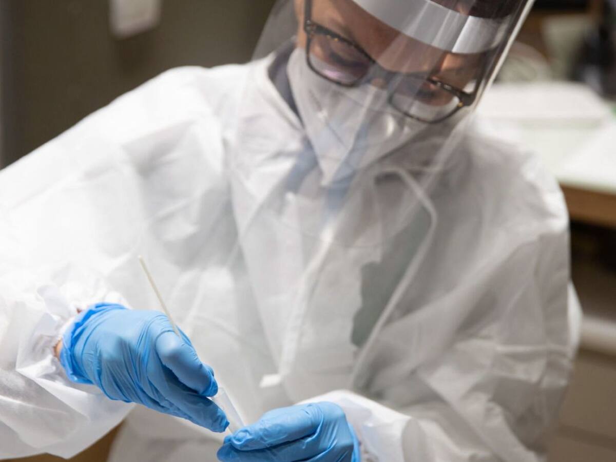 Euskadi duplica la tasa de contagios en vísperas de que Lakua decida sobre la Navidad