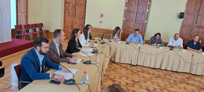 El Plan Infoca 2023 cuenta con un total de 473 efectivos personales, 15 vehículos pesados y 4 medios aéreos.