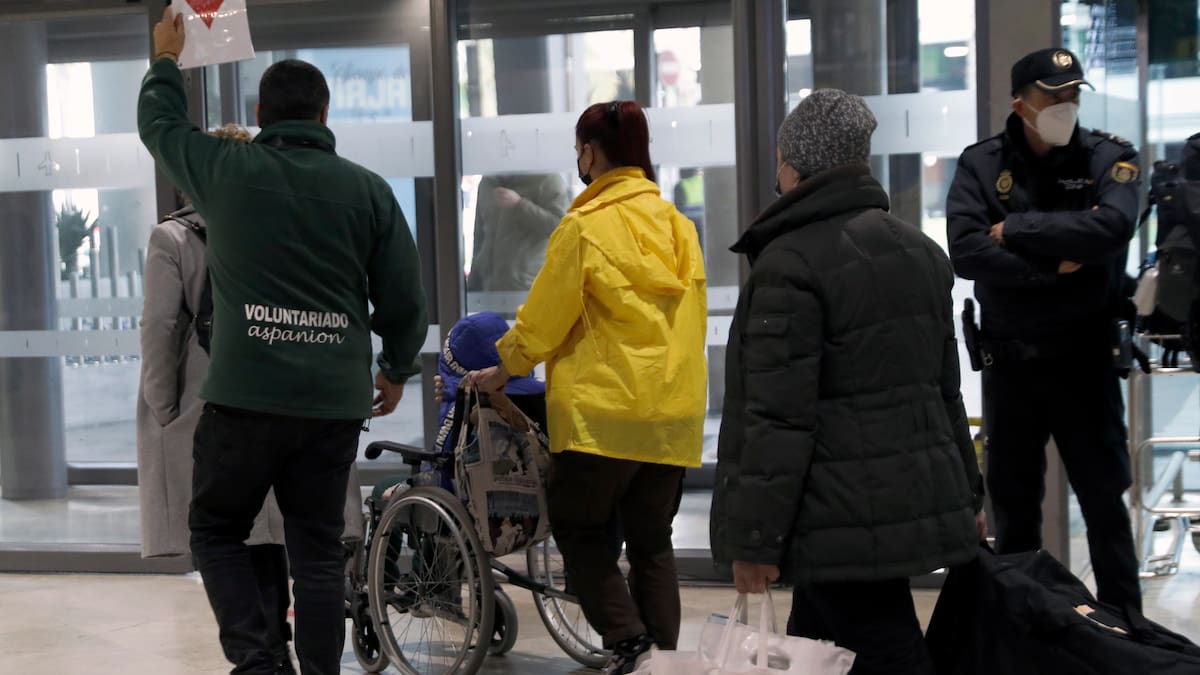 La Generalitat recibe 11.090 solicitudes de ciudadanos ucranianos en la Comunitat Valenciana para acceder a las ayudas directas que otorga el gobierno central