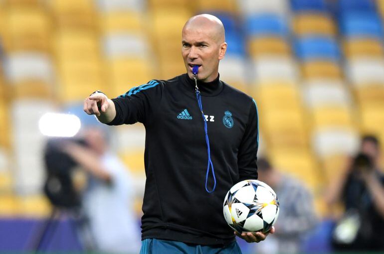 Zidane durante el entrenamiento previo a la final de Kiev. 