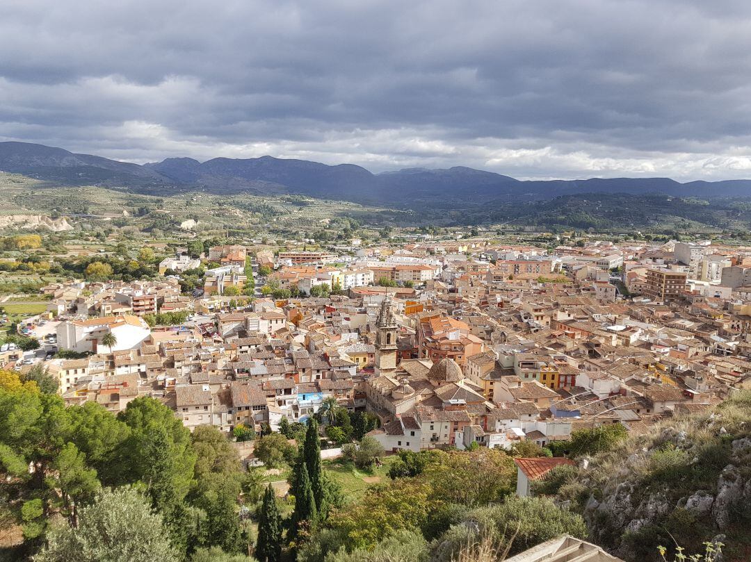 Sanitat informa de un nuevo caso positivo en Cocentaina en la última actualización de datos.