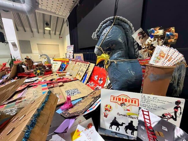 La Sala Àgora se ha llenado de cartas XXL para el concurso convocado por la Asociación Cultural Samarita