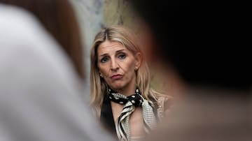 Yolanda Díaz alerta del "riesgo" de la fusión entre BBVA y Sabadell y desliza que se opondrá a un posible ERE