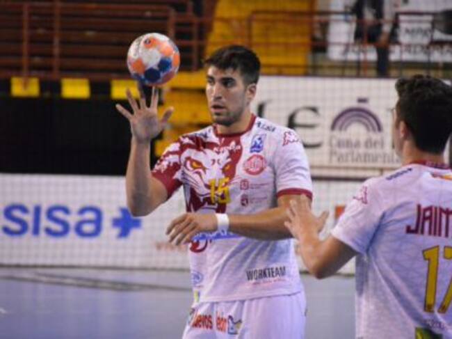 Juanjo Fernández mantuvo al Ademar a flote en la segunda mitad