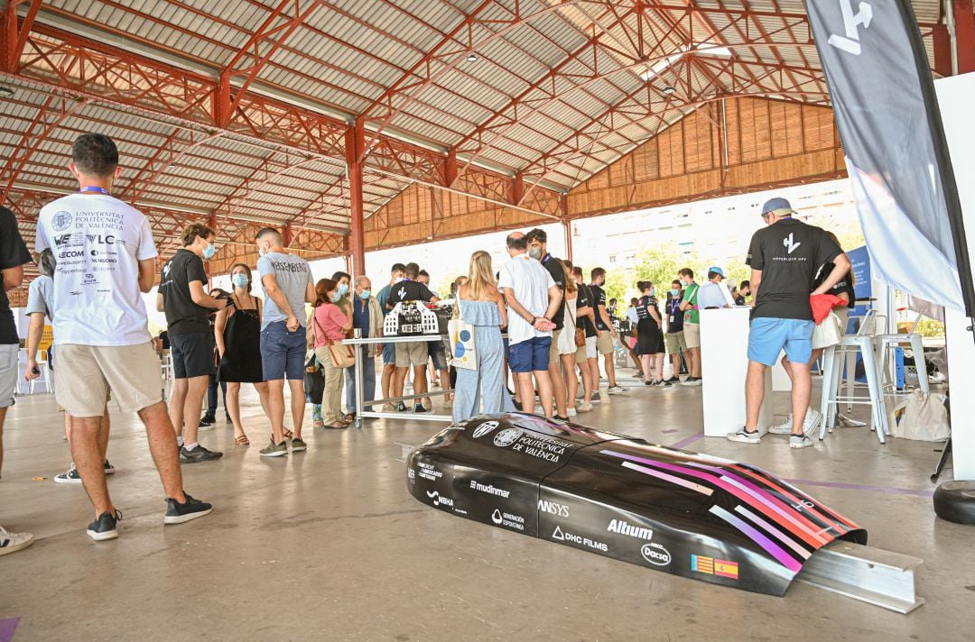 Jornada de puertas abiertas en el Tinglado n.º 2 del puerto de València. 