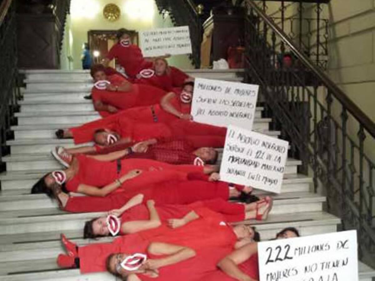 100.000 mujeres no podrán abortar en España por la reforma de Gallardón