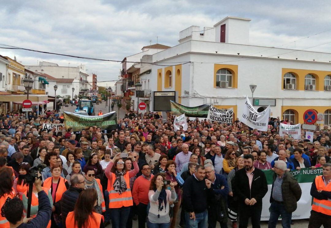 Protesta de agricultores, muchos de ellos autónomos, que participarán en la manifestación del domingo.