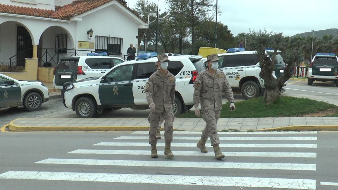 Efectivos de Infantería en San Roque.