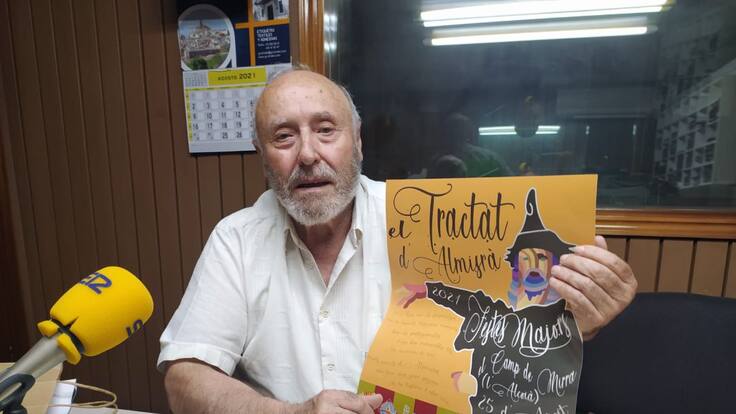 Román Francés, en Radio Villena