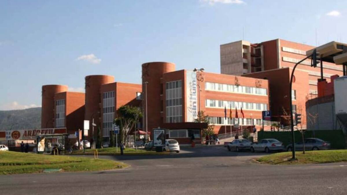 Dos mujeres han sido trasladadas al hospital por inhalación de humo