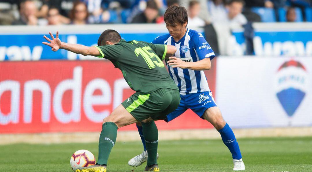 Takashi Inui consiguió su segundo gol como albiazul.
