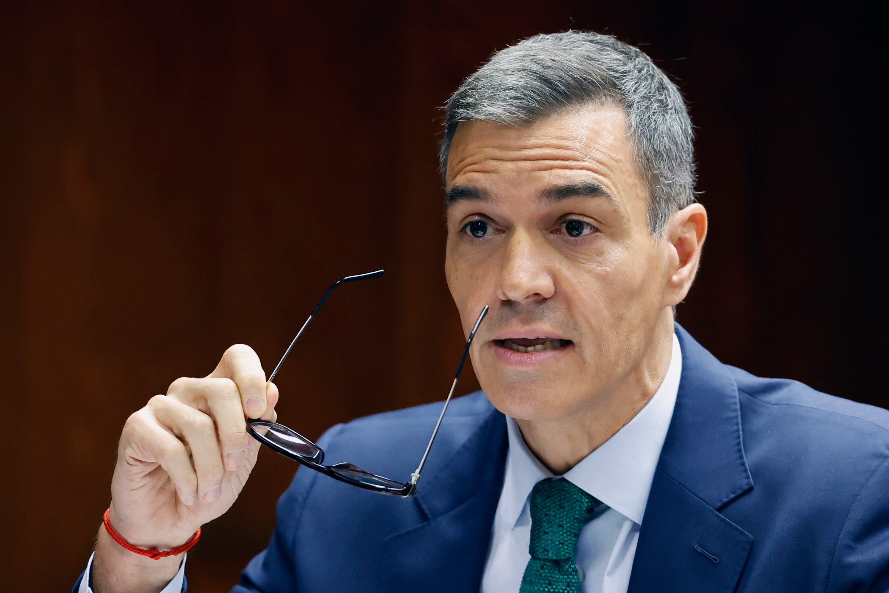 El presidente del Gobierno, Pedro Sánchez, durante su comparecencia ante la comisión de investigación del caso Koldo, este jueves en el Senado.