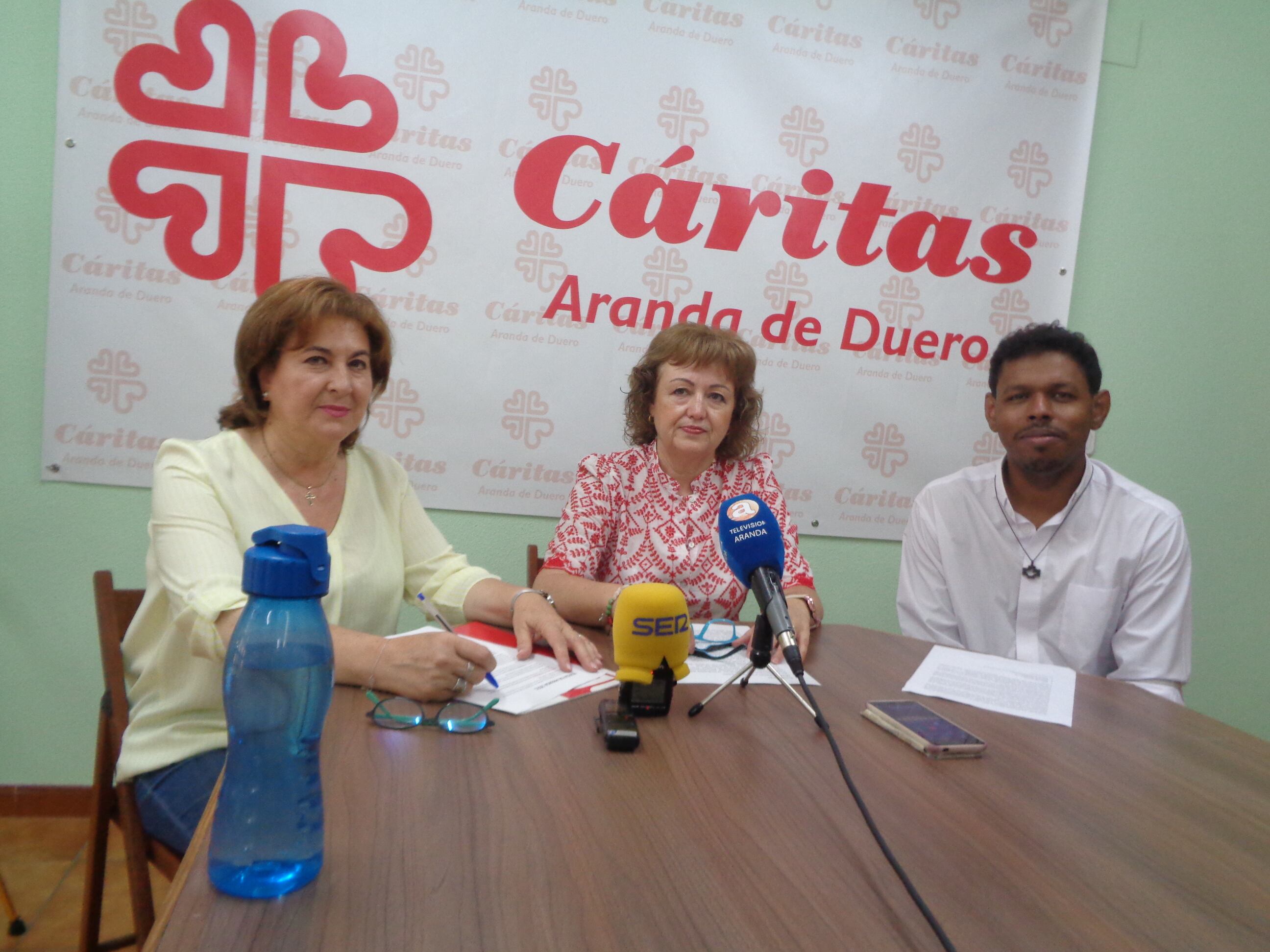 Guadalupe Cuadrado (izq), Elena Esteban y Antonio Mosso