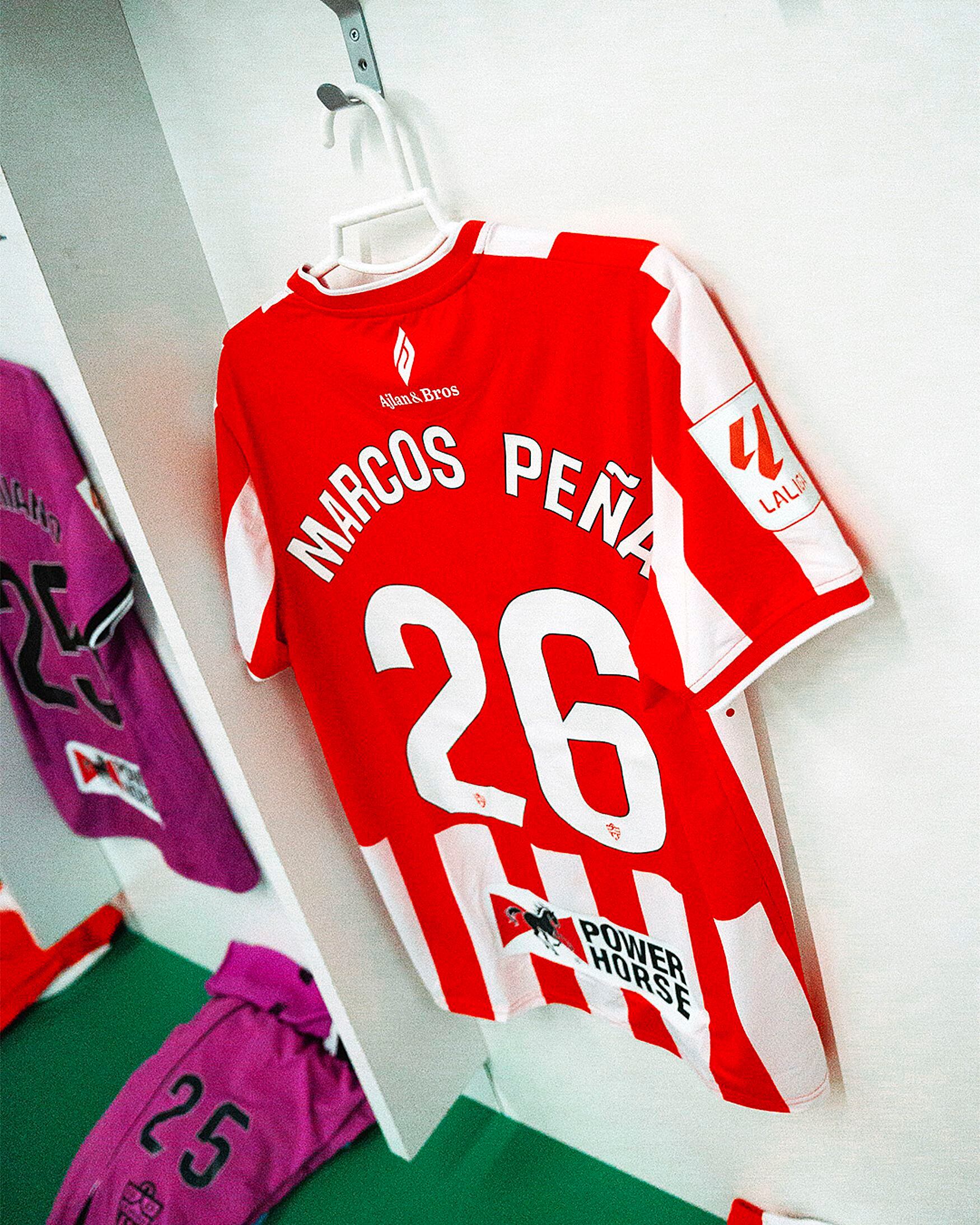 La camiseta de Marcos Peña sigue subiendo de valor.