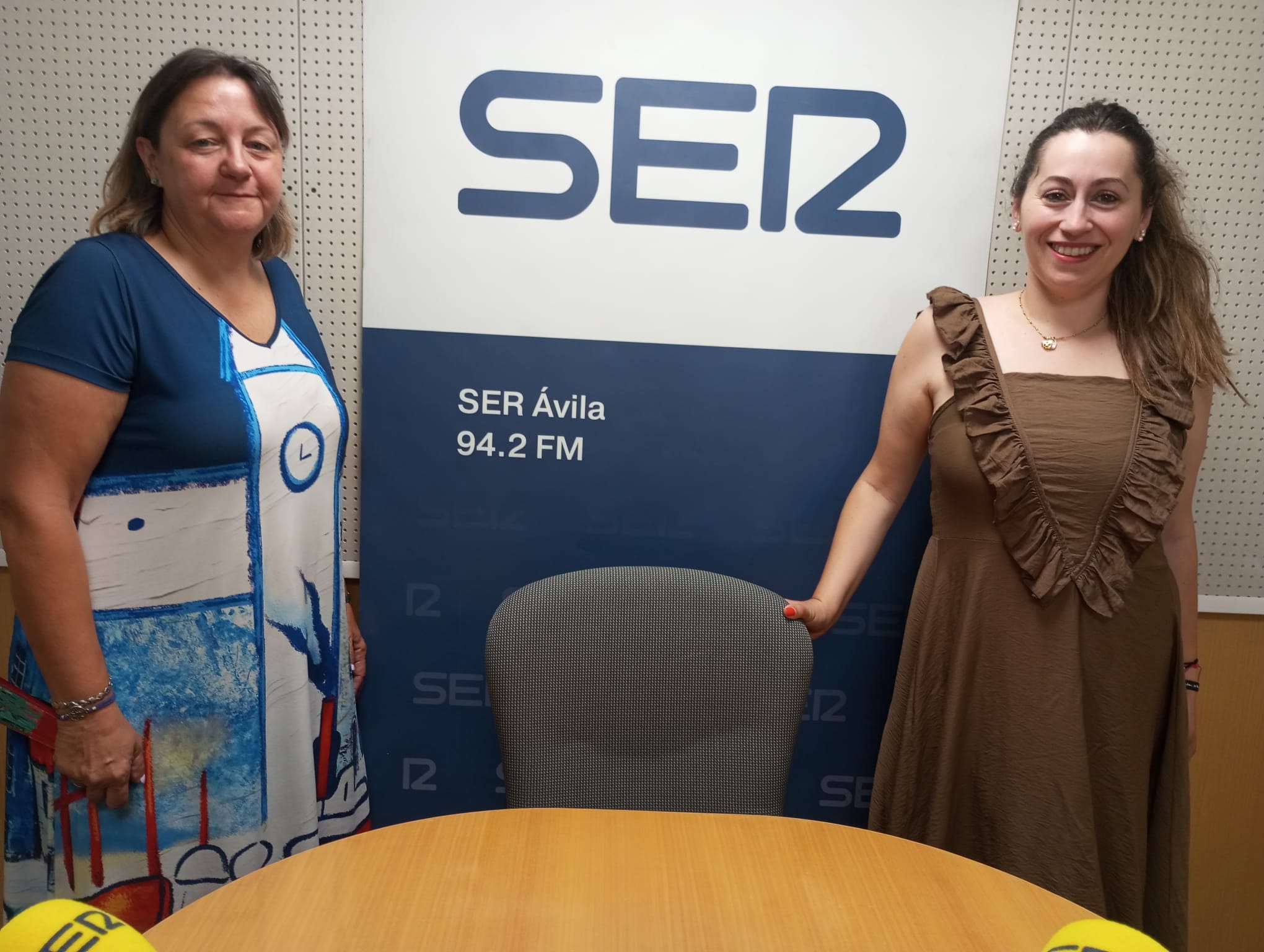 Montserrat Cortés (Izq.) y Aurora Fernández