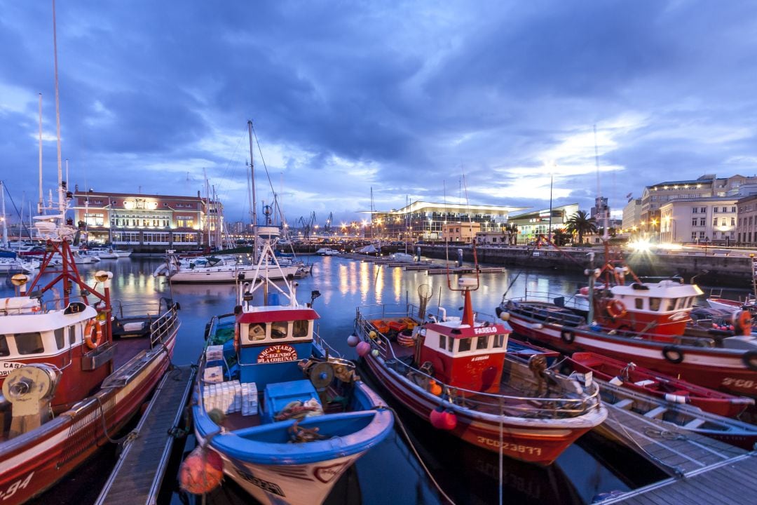 Barcos pesqueros en A Coruña